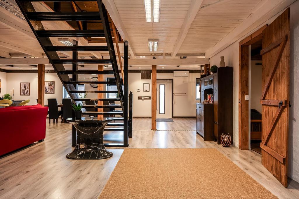 Unique Rustic Property In Skane Linderod 외부 사진